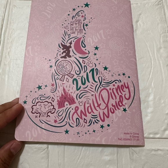 Walt Disney World 2017 Thin Notebook - Picture 7 of 14